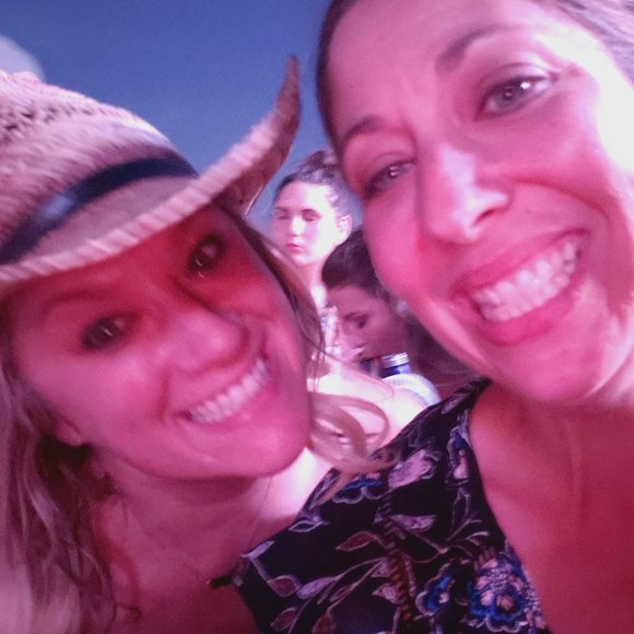 Meet your Posher, Tracey - Picture 13 of 16